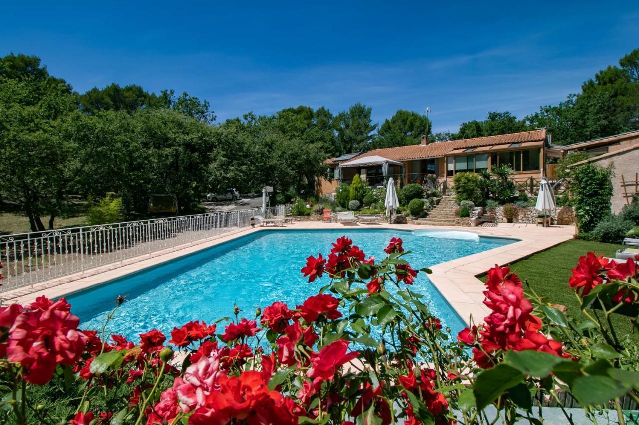 Villa Victoria Gréasque Exterior foto