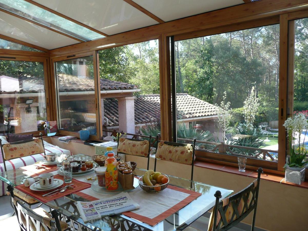 Villa Victoria Gréasque Zimmer foto